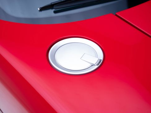 Used 2005 Ford GT image 22