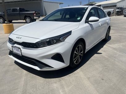 Used 2024 Kia Forte LXS