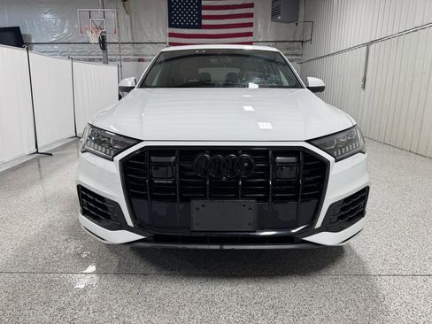 Used 2020 Audi Q7 3.0T Prestige w/ Prestige Package image 2