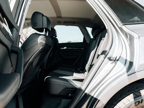 Used 2020 Audi Q5 2.0T Premium Plus w/ Premium Plus Package image 34