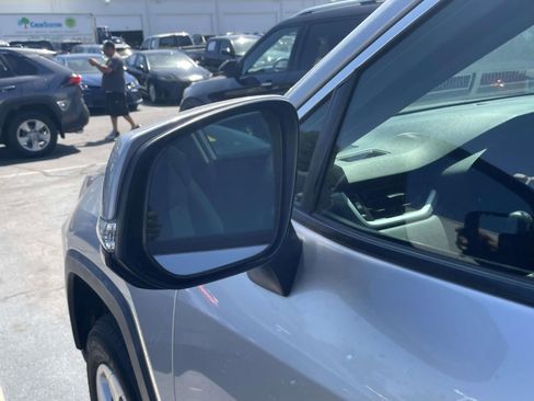 Used 2024 Toyota RAV4 LE image 26