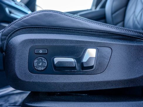 Used 2023 BMW X5 xDrive45e w/ Executive Package image 17