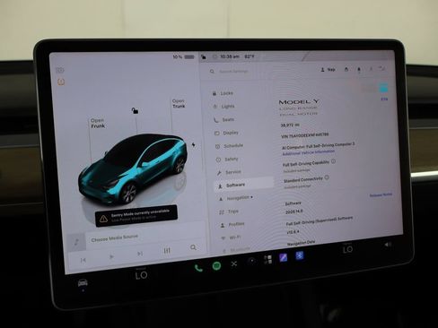 Used 2022 Tesla Model Y Long Range AWD/4WD image 37