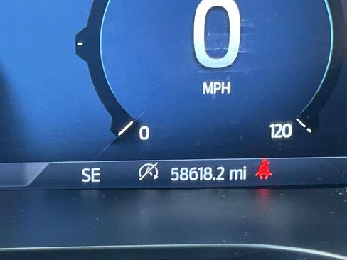 Used 2025 Ford F150 XLT w/ Equipment Group 301A Standard RWD image 27