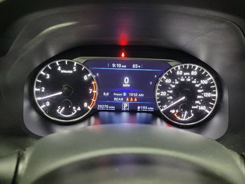 Used 2023 Nissan Altima 2.5 SV AWD/4WD image 23