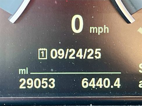 Used 2020 BMW M4 Convertible w/ Competition Package image 12