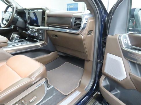 Used 2025 Ford F150 King Ranch AWD/4WD image 39