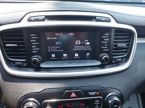 Used 2019 Kia Sorento AWD w/ LX Convenience Package image 25