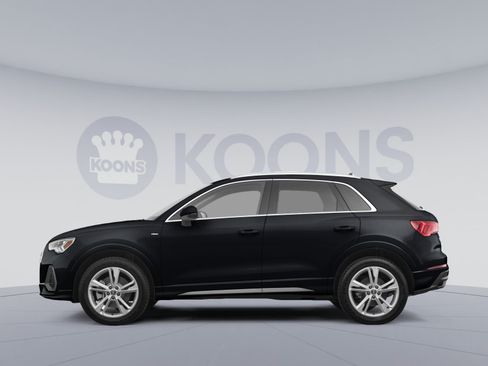Used 2023 Audi Q3 2.0T Premium Plus AWD/4WD image 2