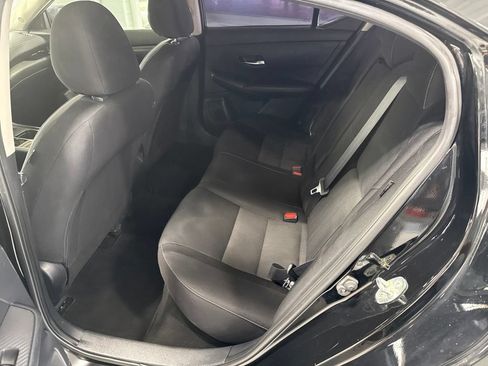 Used 2020 Nissan Sentra SV FWD image 12