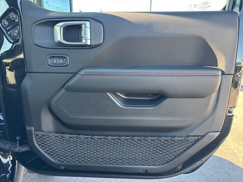 New 2026 Jeep Wrangler Unlimited Rubicon image 23