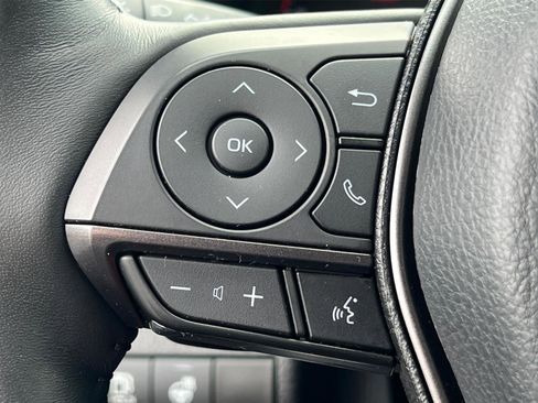 Used 2021 Toyota Camry XSE w/ Navigation Package image 16