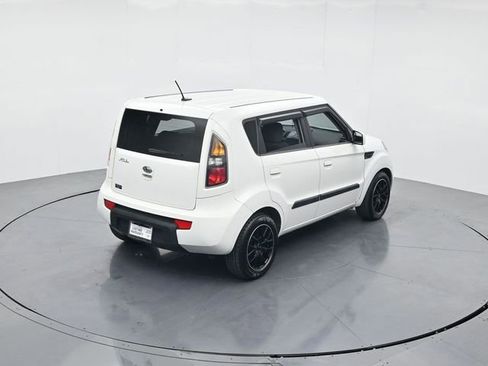 Used 2010 Kia Soul + image 38
