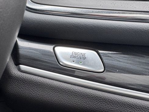 Used 2021 Buick Enclave Essence w/ Sound and Sites Package image 35