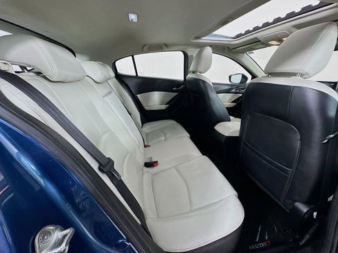 Used 2017 MAZDA MAZDA3 Grand Touring w/ Premium Equipment Package image 32