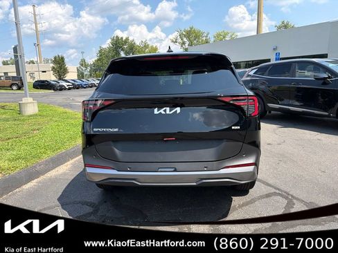New 2026 Kia Sportage LX w/ LX Convenience Package AWD/4WD image 9