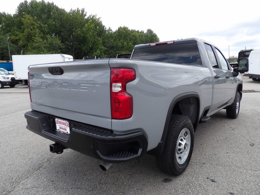 Used 2024 Chevrolet Silverado 2500 W/T RWD image 7