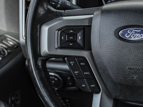 Used 2022 Ford F450 Lariat w/ Chrome Package image 15