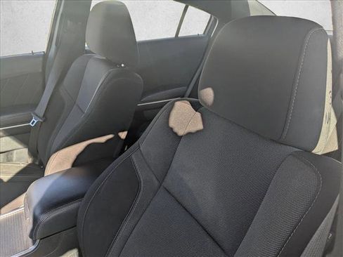 Used 2022 Dodge Charger SXT RWD image 15