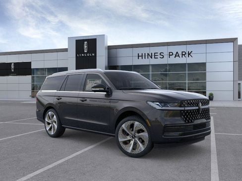 New 2026 Lincoln Navigator Black Label image 7