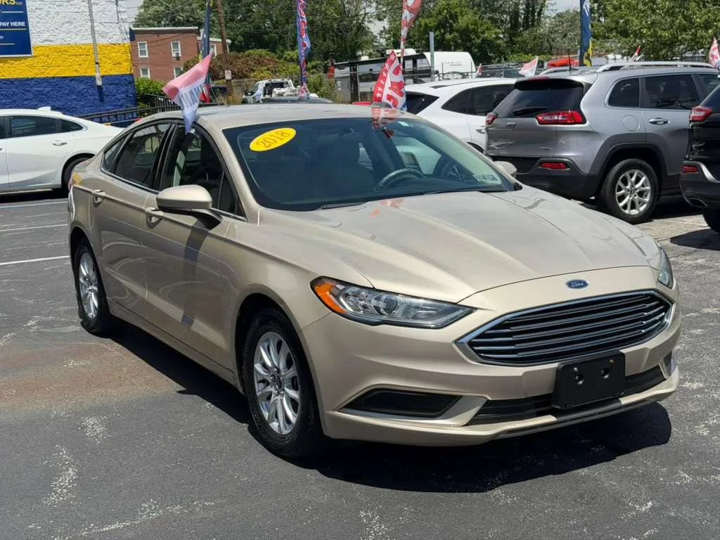 Used 2018 Ford Fusion S FWD image 1
