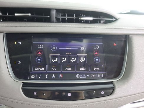 Used 2021 Cadillac XT5 Premium Luxury image 52