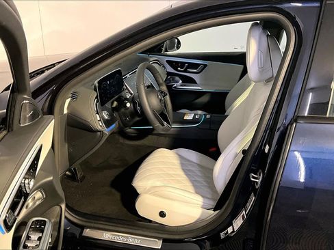 New 2026 Mercedes-Benz E 450 4MATIC Sedan image 21