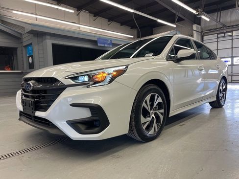 Certified 2025 Subaru Legacy Premium image 3
