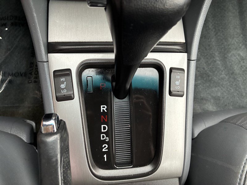 Used 2004 Honda Accord EX image 12