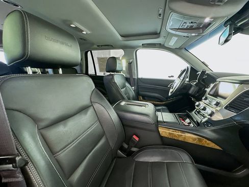 Used 2017 GMC Yukon Denali RWD image 31