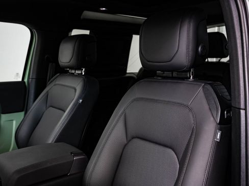 Used 2023 Land Rover Defender 110 75th Limited Edition image 25