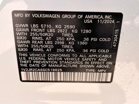 Used 2025 Volkswagen Atlas SE FWD image 25