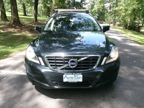 Used 2012 Volvo XC60 3.2 AWD/4WD image 2