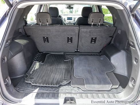 Used 2019 Chevrolet Equinox LT FWD image 21