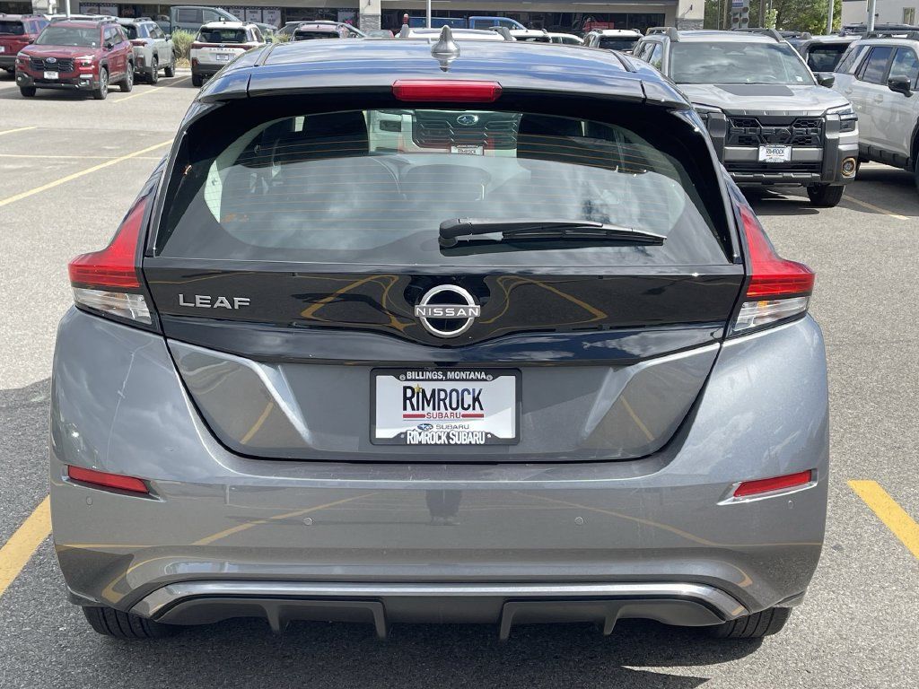 Used 2025 Nissan Leaf S FWD image 6