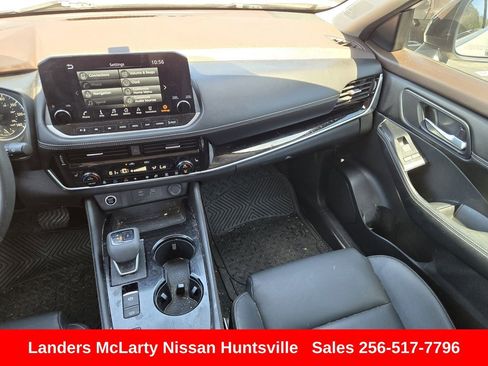 Used 2023 Nissan Rogue SL w/ SL Premium Package FWD image 16