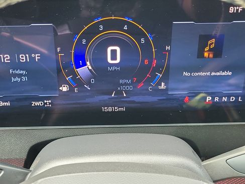 Used 2025 Chevrolet Traverse Z71 AWD/4WD image 27