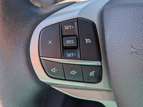 Used 2024 Ford Explorer XLT w/ Equipment Group 202A image 13