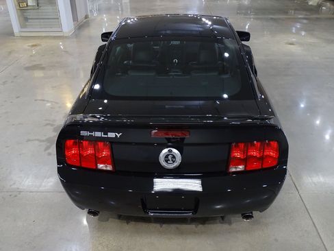 Used 2007 Ford Mustang Shelby GT500 RWD image 11