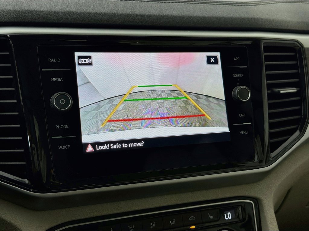 Used 2022 Volkswagen Atlas SE FWD image 18