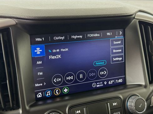 Used 2024 GMC Terrain AT4 image 16