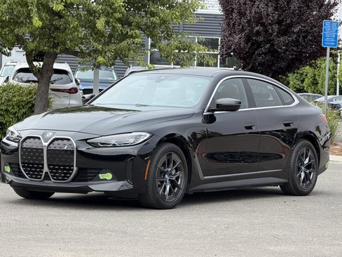 Used 2023 BMW i4 eDrive35 w/ Premium Package RWD image 5