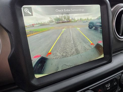 Used 2020 Jeep Gladiator Rubicon AWD/4WD image 18
