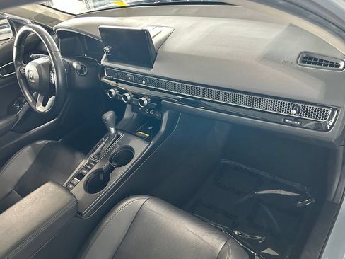 Used 2024 Honda Civic Touring image 45