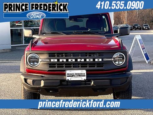 Used 2025 Ford Bronco Big Bend image 2
