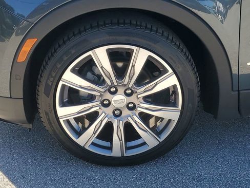 Used 2019 Cadillac XT4 Premium Luxury image 10