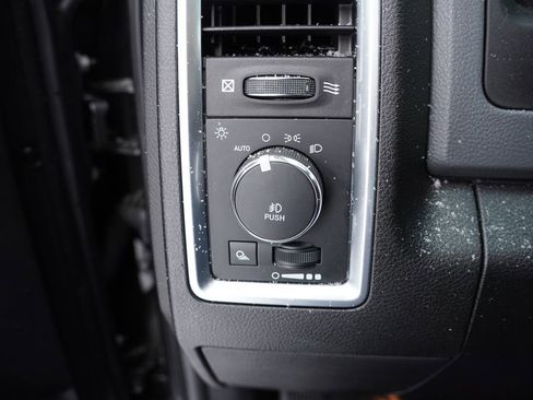 Used 2017 RAM 2500 Big Horn image 22