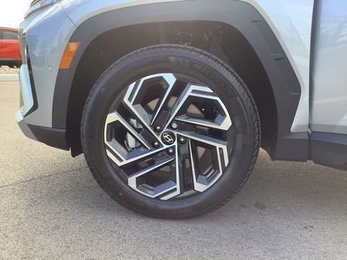 New 2025 Hyundai Tucson Limited image 44