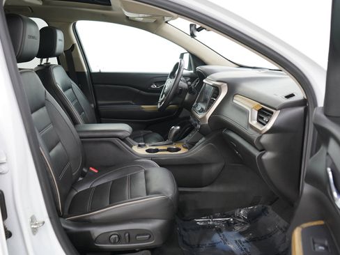 Used 2018 GMC Acadia Denali w/ LPO, Protection Package AWD/4WD image 11