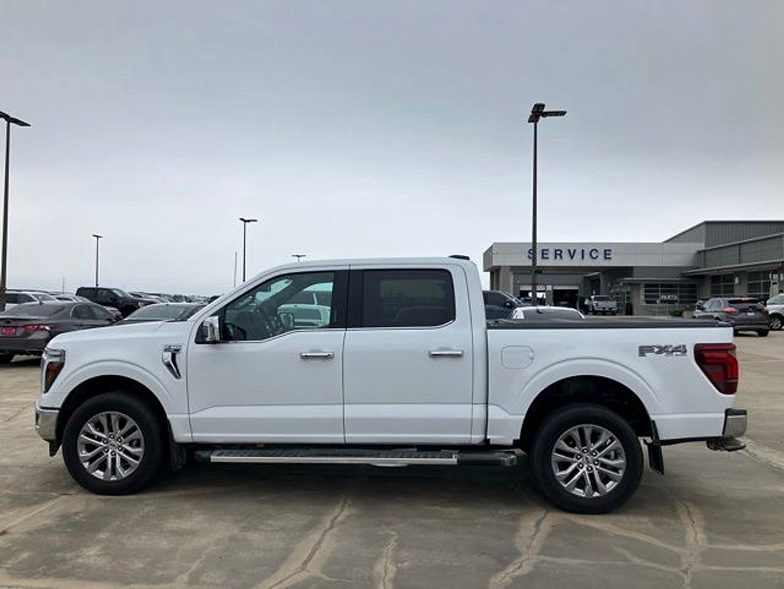 Used 2024 Ford F150 Lariat w/ Equipment Group 502A High AWD/4WD image 4